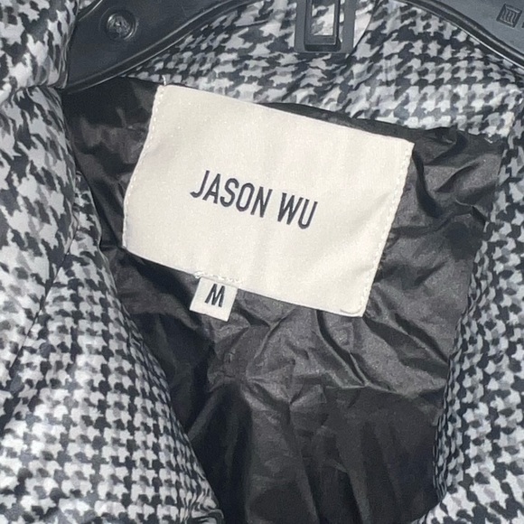 Gorgeous NWT Jason Wu plaid houndstooth puffer coat size Medium - Picture 4 of 7